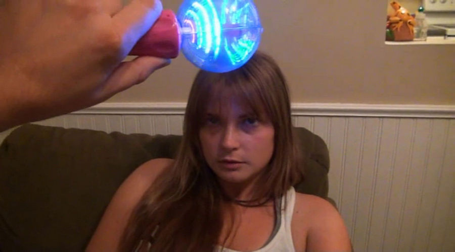 Barefoot, Topless, And Hypnotized (Clips4sale) SD 480p