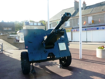 Canon 25 pdr Ordnance QF Mk.III Walk Around