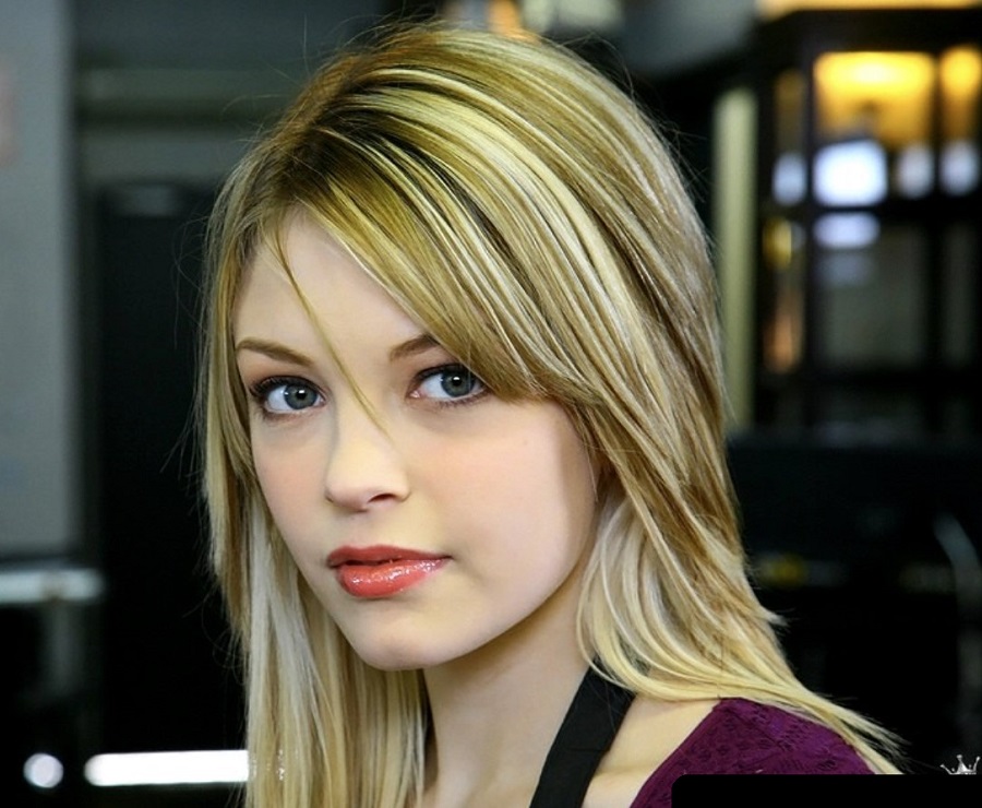 Лесбийский секс в парикмахерской  