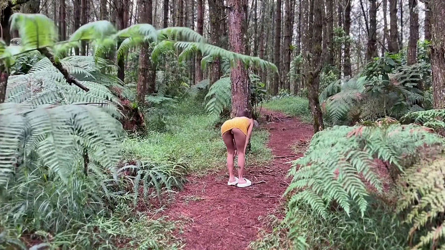 I Get Naughty In The Forest And They Fuck Me Samy Sun7 (Onlyfans) FullHD 1080p
