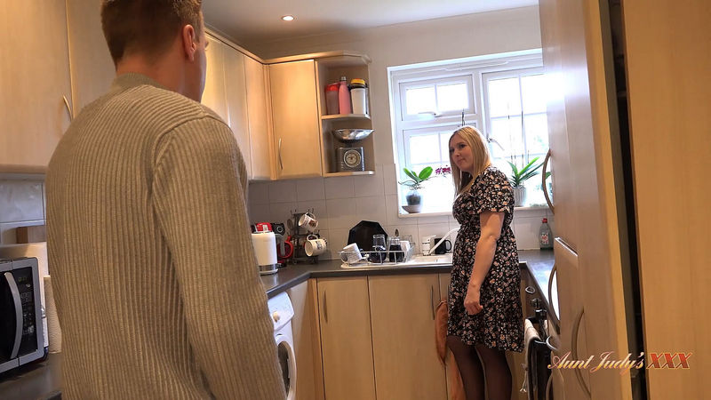 Charlie Rae  32yo BBW MILF Charlie Rae s AJXXX Debut (AuntJudysXXX) FullHD 1080p