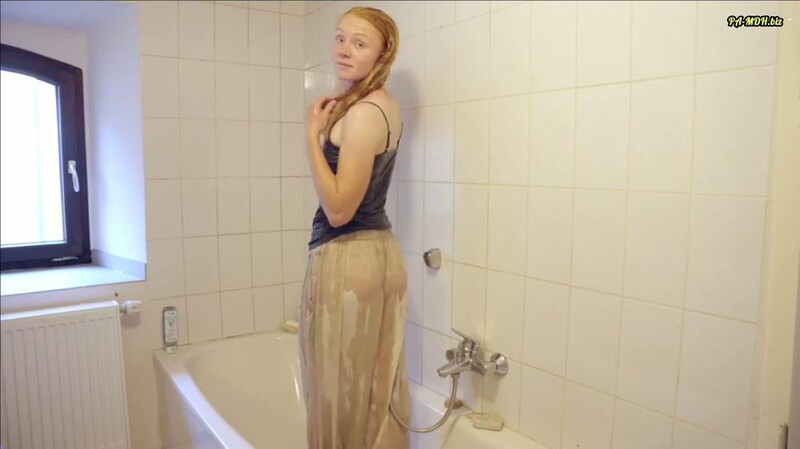 Gingercat-Phine - Ich dusche in Klamotten - Wird meine Hose durchsichtig [FullHD 1080P]  (MyDirtyHobby)