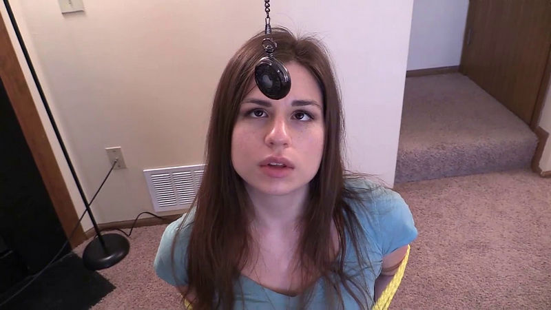 Clips4sale: Hypnotized Hitchhiker - Chrissy [HD 720p]