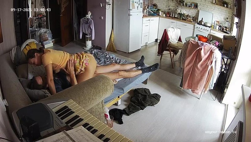 Voyeur-House - Rachel Ross Handjob And Kitchen Sex 07.10.2025 Cam 2 [HD 720P]  