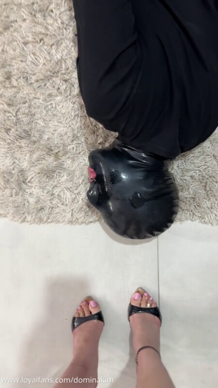 Domina Kim - Face Kicking And My Holy Spit [SD 606P]  