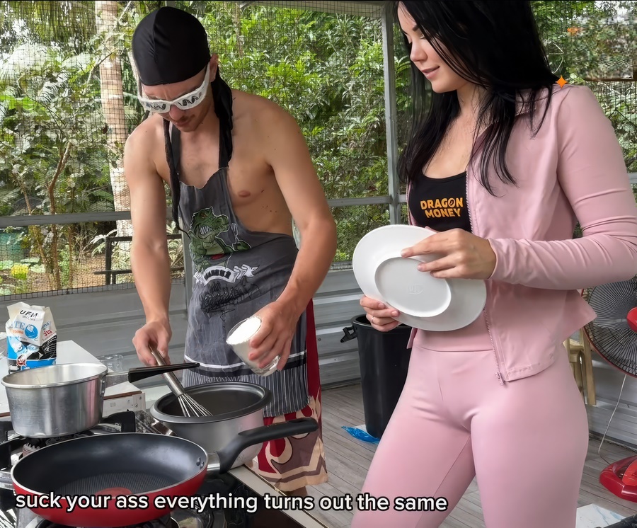Alexa Mills We Make Pancakes I Lick Her Pussy And Then We Have Wonderful Sex