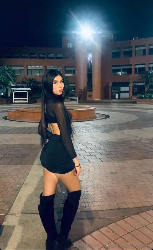 Alanaqueeen - Alanaqueeen new 2025 [FullHD 1080p]