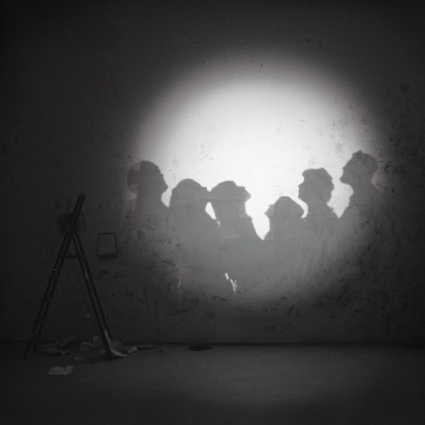 Бонд с Кнопкой - Дом (2025)