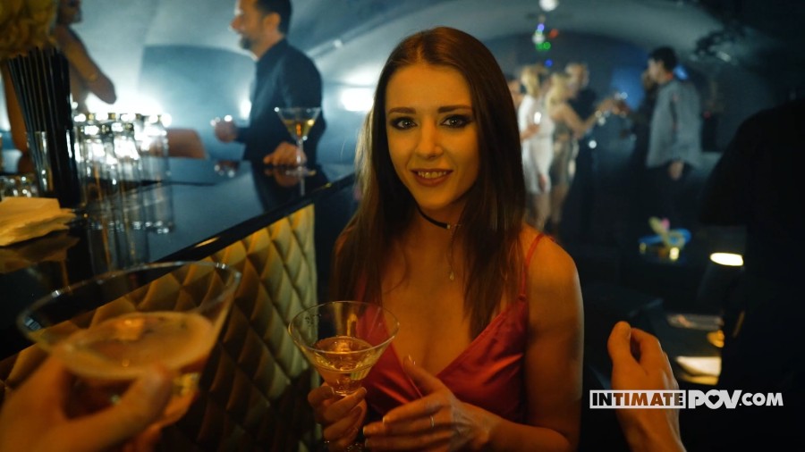 Sybil, Aislin - Ladies  Room Affair