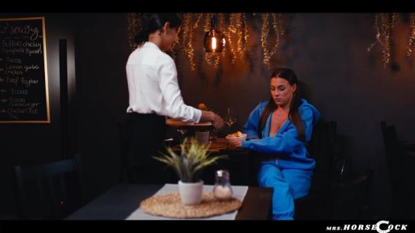 Josephine Jackson, Veronica Leal - Mrs Horsecock Pt.2 [FullHD 1080p]