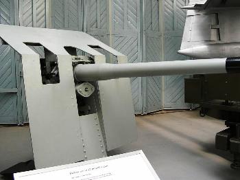 Anti-Aircraft Gun QF 12 pdr (1894) Walk Around