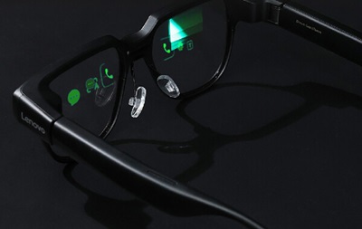 Lenovo представила легкие умные очки с функцией живого перевода