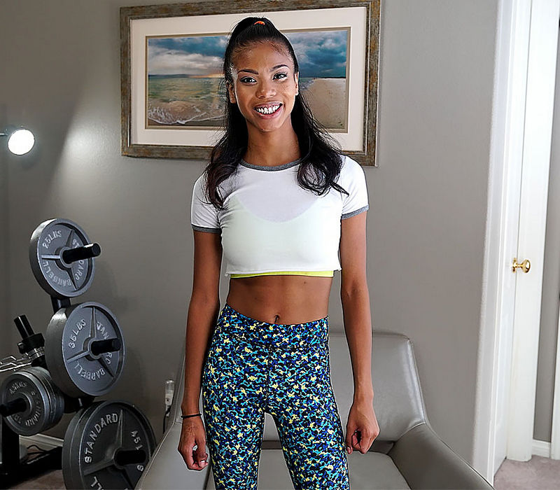 Nia Nacci Make Em Sweat (KellyMadison/KellyMadisonMedia) FullHD 1080p