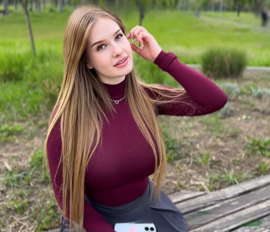 Cumatozz She Just Wanted a Regular Photo Shoot But Got Fuck