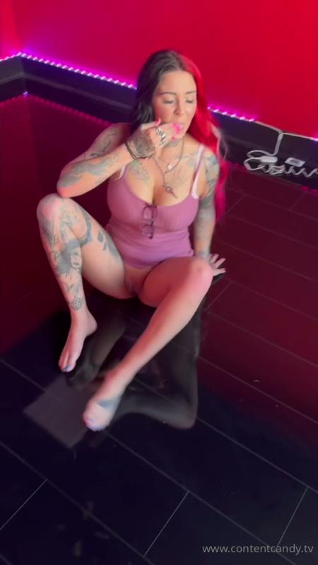 Lydia Grace - The Trippy House Tour [HD 720P]