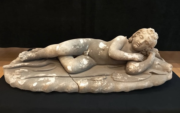 В Хорватии нашли уникальную римскую статую Купидона