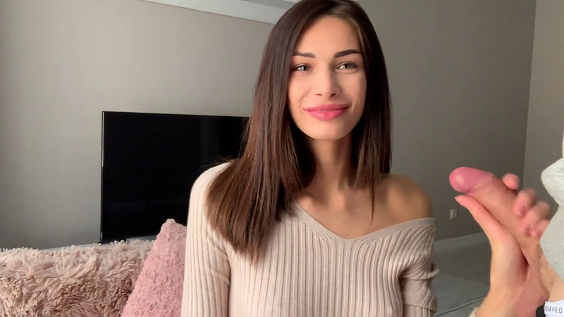 Fiamurr Hot Sex With An 18 Year Old Skinny Girl (Onlyfans) FullHD 1080p