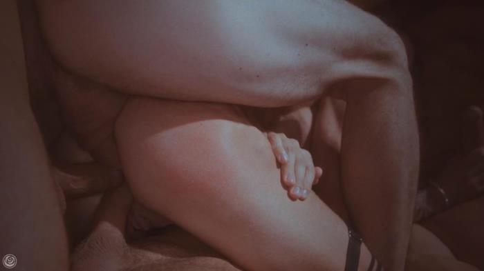 Angie Bloom - ALL - IN! EXCLUSIVE [FullHD 1080p]