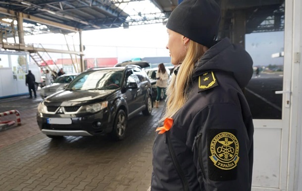 С начала года таможенники выявили нарушений почти на 11 млрд