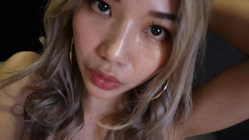 Maddiechan (Maddie Chan, maddiechanxxx) - Princess Leni [FullHD 1080P]  (OnlyFans)