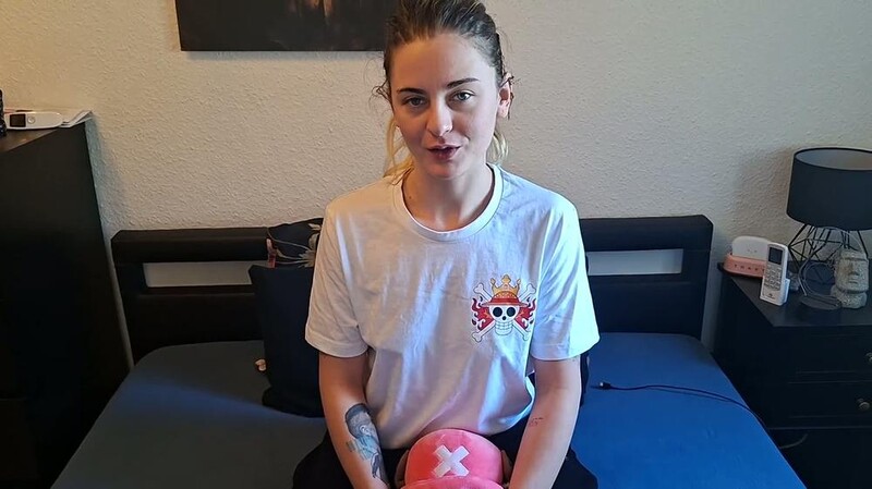 Melly-4-You - Mein Erstes mal vor der Kamera [FullHD 1080P]  (MyDirtyHobby)