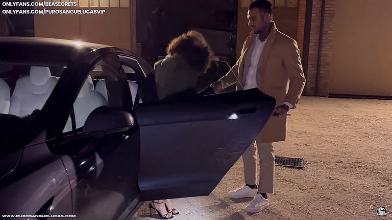 Curly Brunette Cheats On Her Boyfriend With An Italian Bull BEATRICE SEGRETI Lucas Peracchi Purosangue (Onlyfans) FullHD 1080p