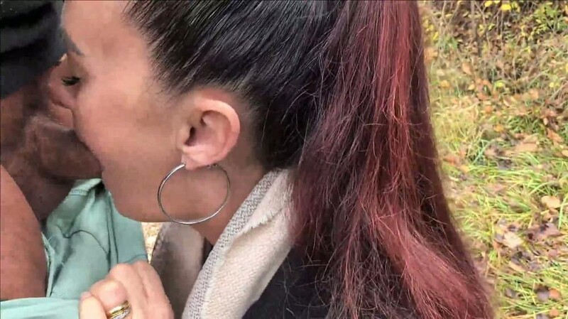 Wet_lana - Bin ich eine Schlampe - HobbyFreier am geheimen SexParkplatz abgeblasen [FullHD 1080P]  (MyDirtyHobby)