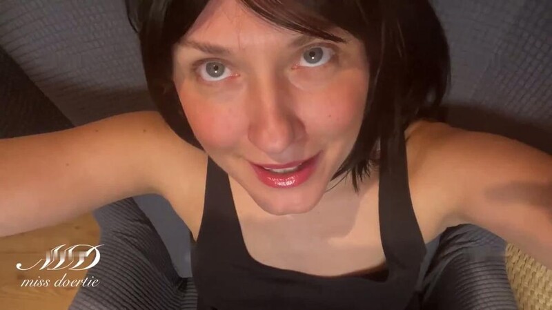 Miss-Doertie - Tür 21 Bereit für mein Sperma Gesicht [FullHD 1080P]  (MyDirtyHobby)