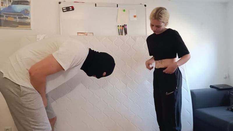 German Balls Busted - 18 Year Old Girl Hates My Balls [4K 1440P]