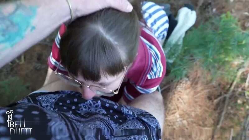 BettDuett - Schatz muss Schlucken beim Spaziergang [FullHD 1080P]  (MyDirtyHobby)