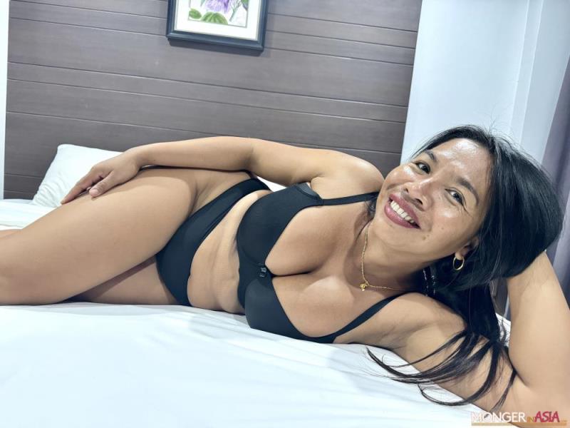 BigMilk - Oily In-room Massage Milf Gets Her Cunt Fucked and Filled with Cum [FullHD 1920P]  (Mongerinasia)