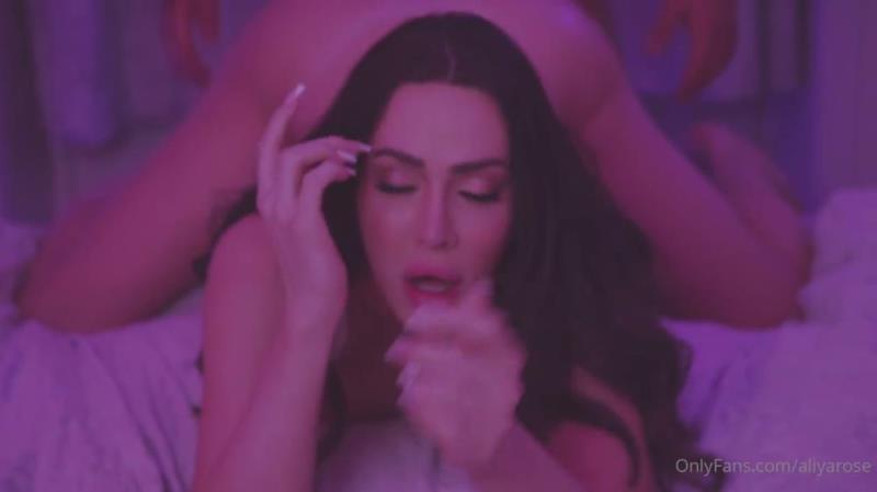 Aliyah Rose Purple Room BG Sextape With BBC [HD 720P]