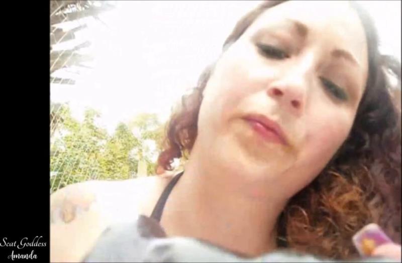 scatgoddess – Filling Blue Bikini Outside [HD 1646P]