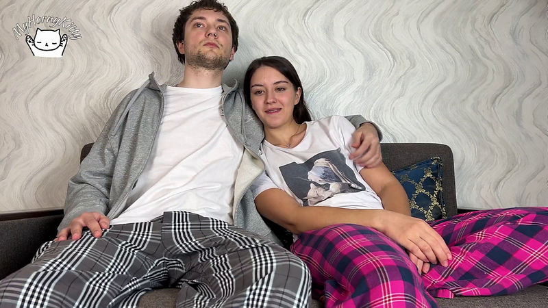 Step Sister Caught Hard Big Dick Step Brother s  Couldn t Resist And Blowjob Cum On Face MyHornyKitty (onlyfans) FullHD 1080p