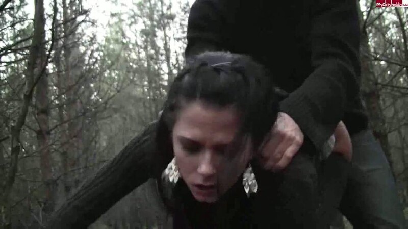 Party-Jule - Ausgenutzt beim Ficktreffen im Wald Rollenspiel [HD 720P]  (MyDirtyHobby)