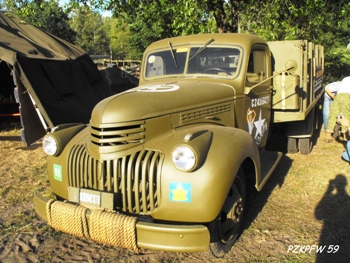 Chevrolet Serie 4409 Walk Around