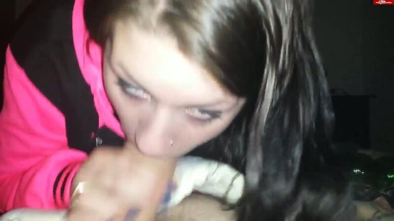 Caralia - Abendlich den Schwanz geblasen [HD 720P]  (MyDirtyHobby)