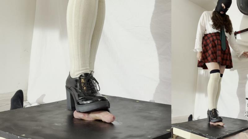 Mistress Dolores Slave - Demented Schoolgirl Crushing Stomping Shoejob in my and Chunky Patent Brogues [HD 720P]