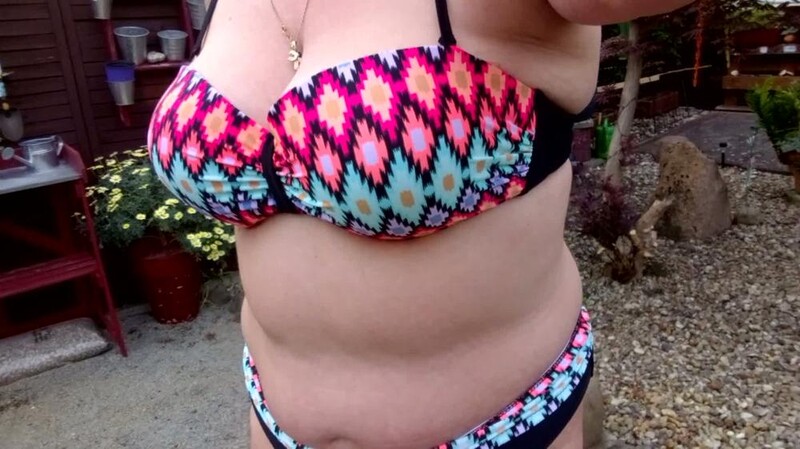 Hot-Pussy66 - Ich in einem bikini [FullHD 1080P]  (MyDirtyHobby)