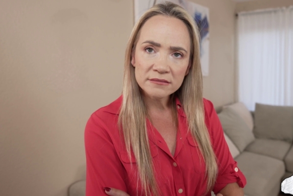 Rachel Ramsey - Stepmom Fucks Nerdy Stepson