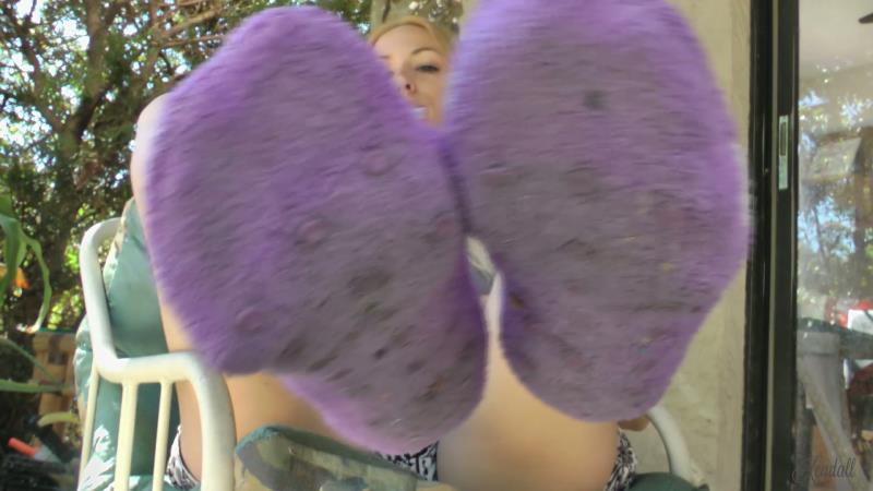 Kendall Olsen - Chilly Morning Sweater Socks [FullHD 1080P]