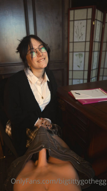 Bigtittygothegg  0Gzlnhez5Lb (Onlyfans) SD 1920p