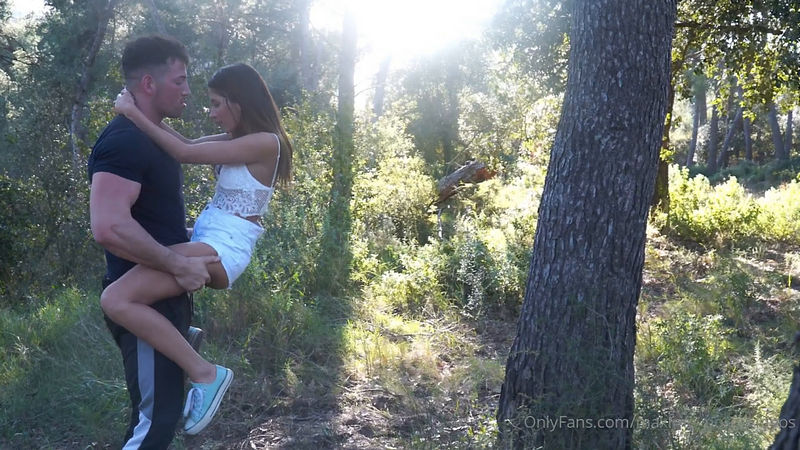 Baby Nicols  Fucking Latina In The Woods (FullHD 1080p) - Onlyfans - [2025]