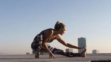 15 Minutes X 15 Days Yoga Mobility Program