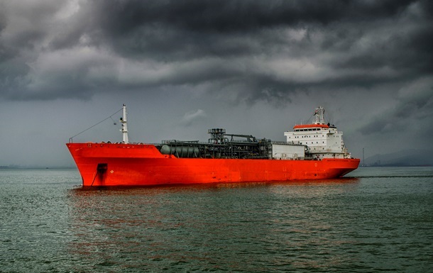 Индийские компании увеличили закупки российской нефти - СМИ