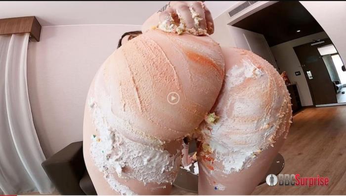 Aja Steele - Takes The Cake [FullHD 1080p]