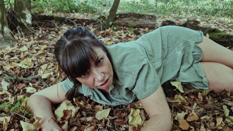 Yourgirlnextdoor1 - Lost In The Forest A Werewolf Encounter 4K [4K 2160P]