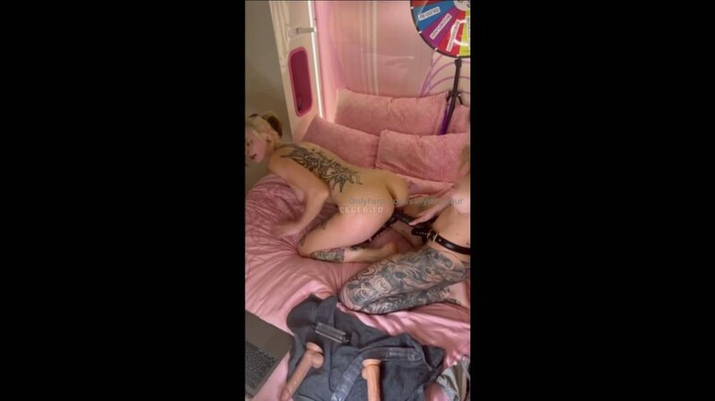 sallydinosaur - Strap On Fick mit blcknk_stella [FullHD 1080P]  (MyDirtyHobby)