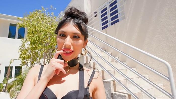 Penelope Woods - Gets Spit Roasted And Split Open In Her Very First DP [SD 480p]