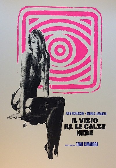 Порок носит чёрные чулки / Il vizio ha le calze nere (1975) DVDRip